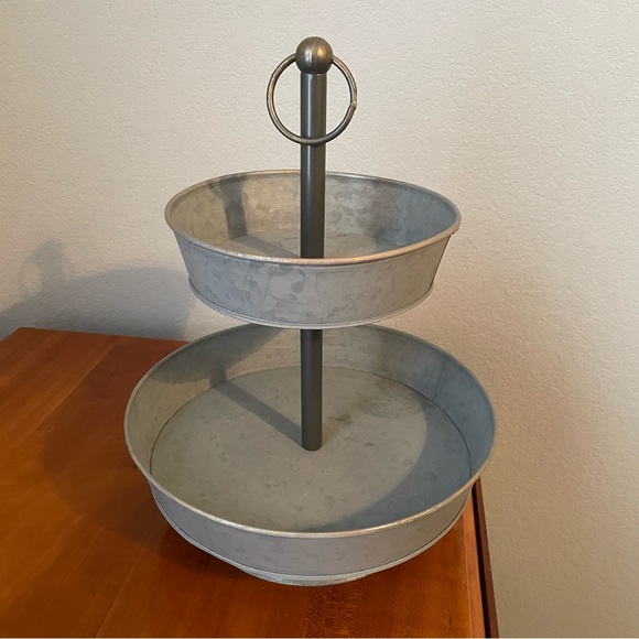 Galvanized 2 Tier Tray - Picture 2 of 10